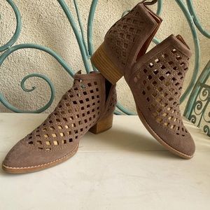 Jeffrey Campbell Taggart Booties